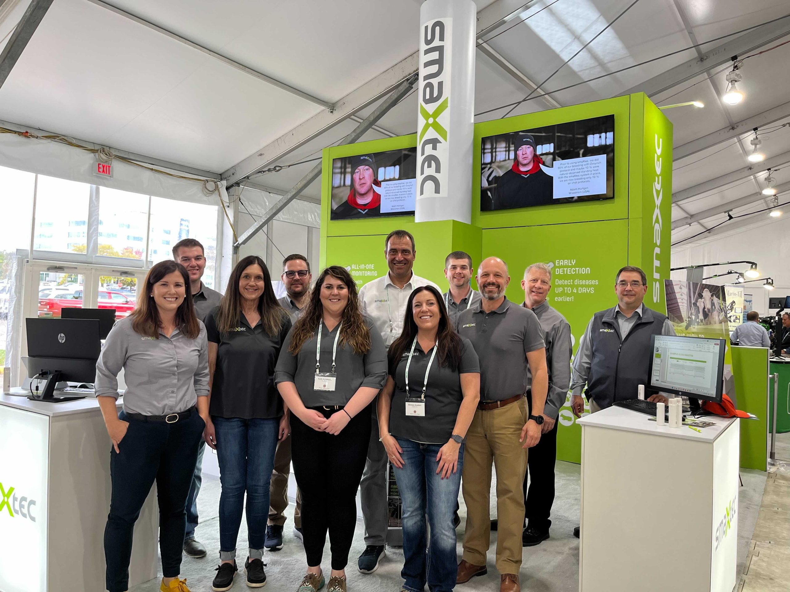smaXtec US Team at the trade fair stand