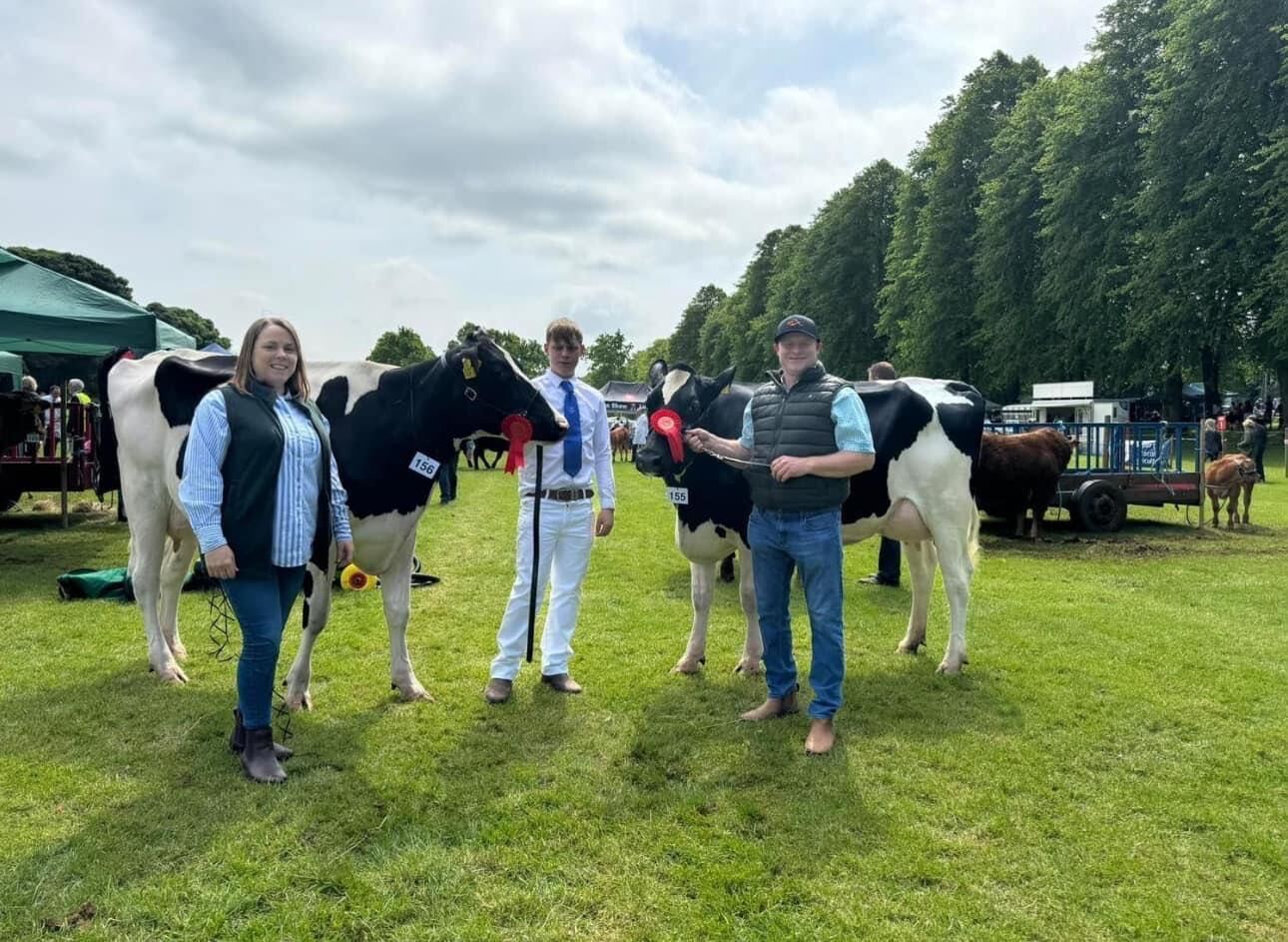 smaXtec customer Noel Willis with his cows